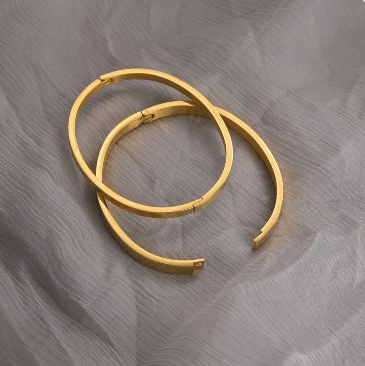 Pulsera Solida Dorada o Plateada