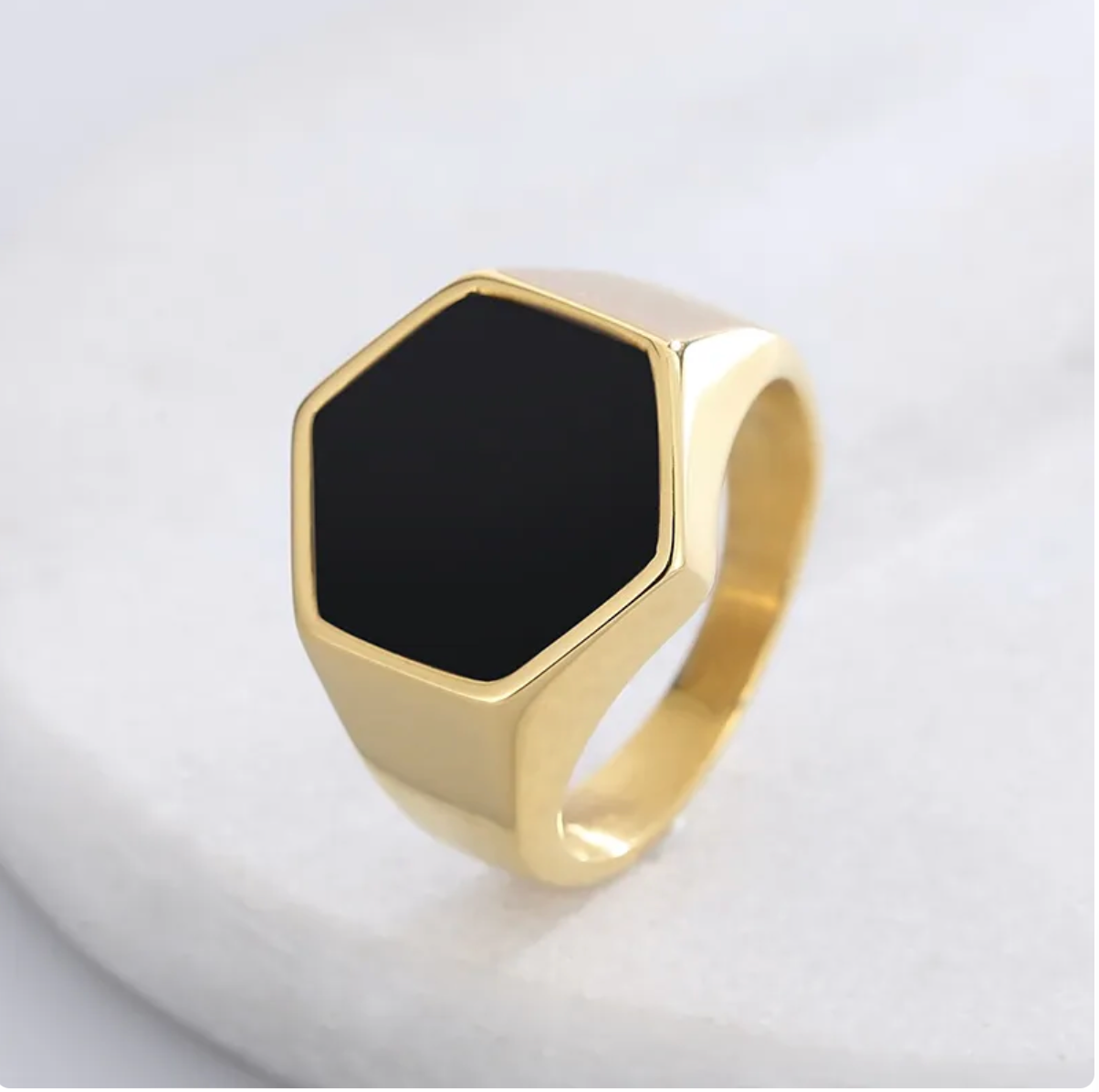 HIM - Anillo Hexágono Oro, Plata o Negro