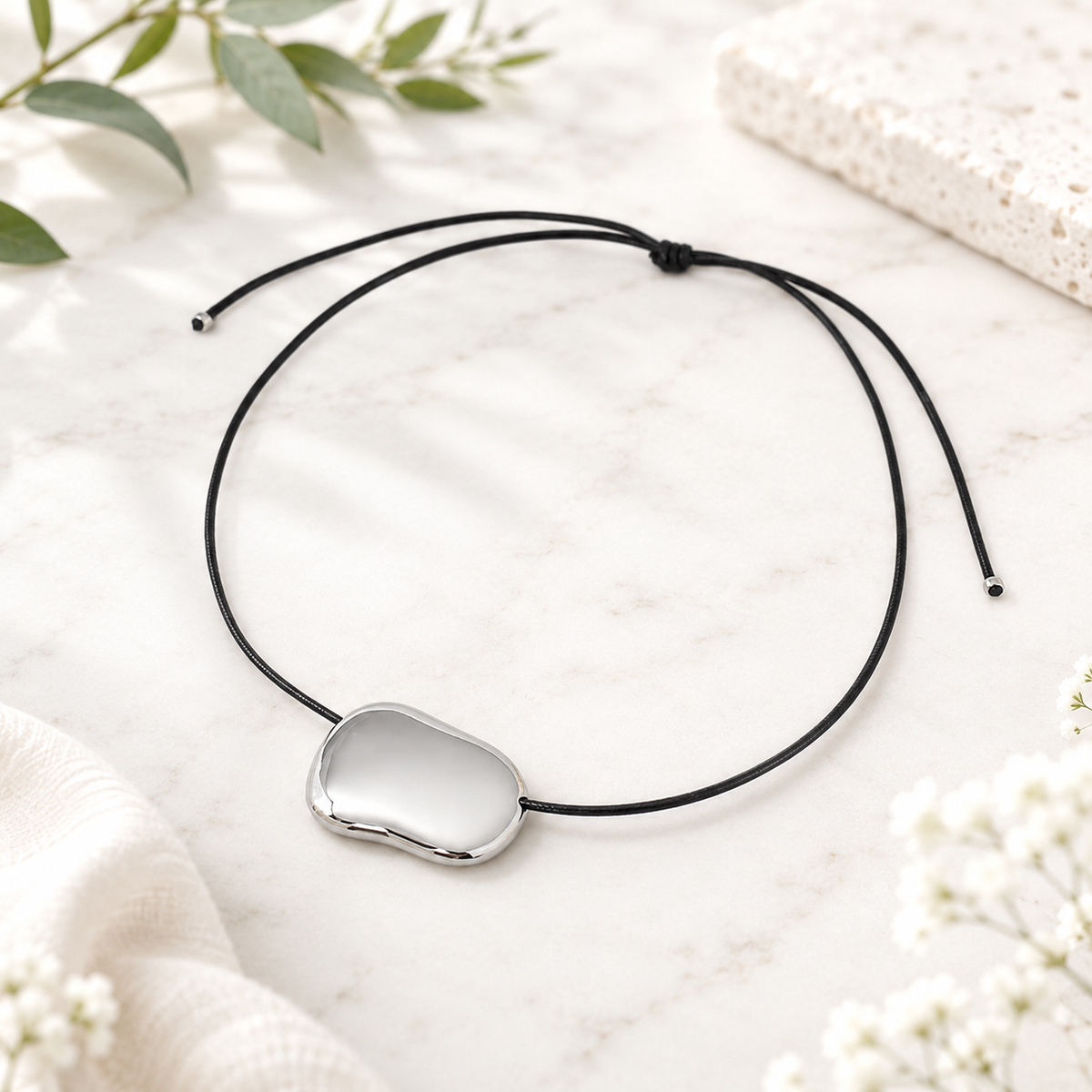 Collar Eclipse
