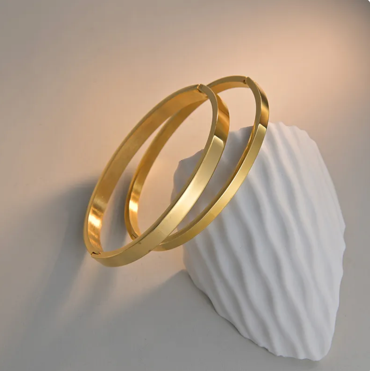 Pulsera Solida Dorada o Plateada