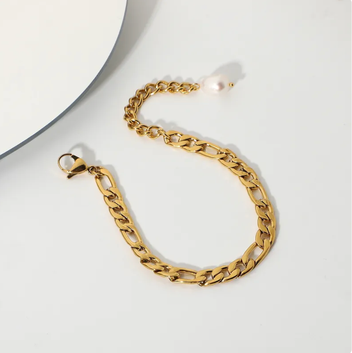 Pulsera de cadena baño de Oro c/perla natrual colgante