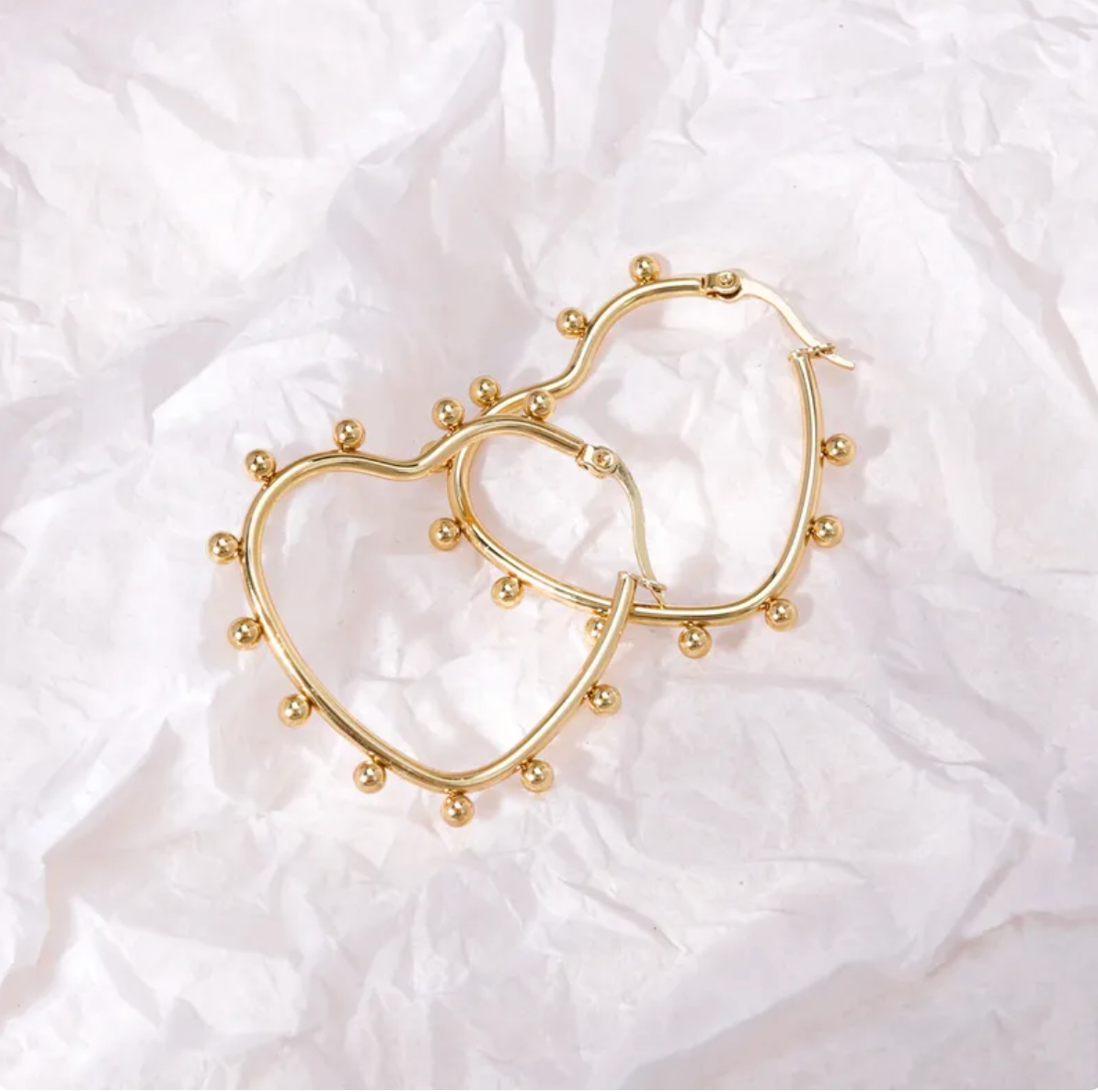 Arracadas Medianas Corazon con puntos